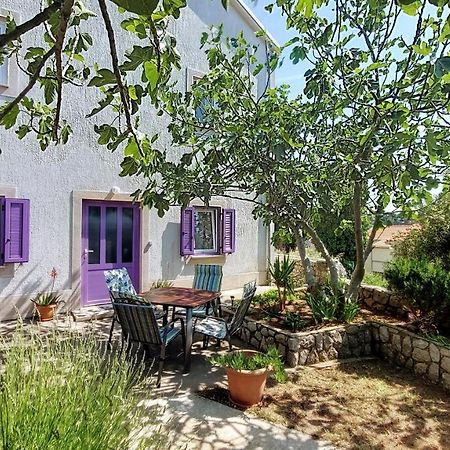 Casa Di Castello Apartment Mali Lošinj Екстериор снимка