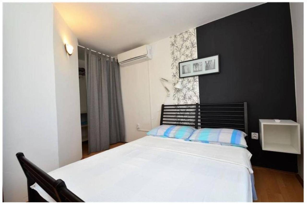 Casa Di Castello Apartment Mali Lošinj Екстериор снимка
