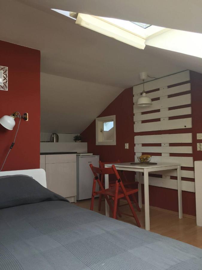 Casa Di Castello Apartment Mali Lošinj Екстериор снимка