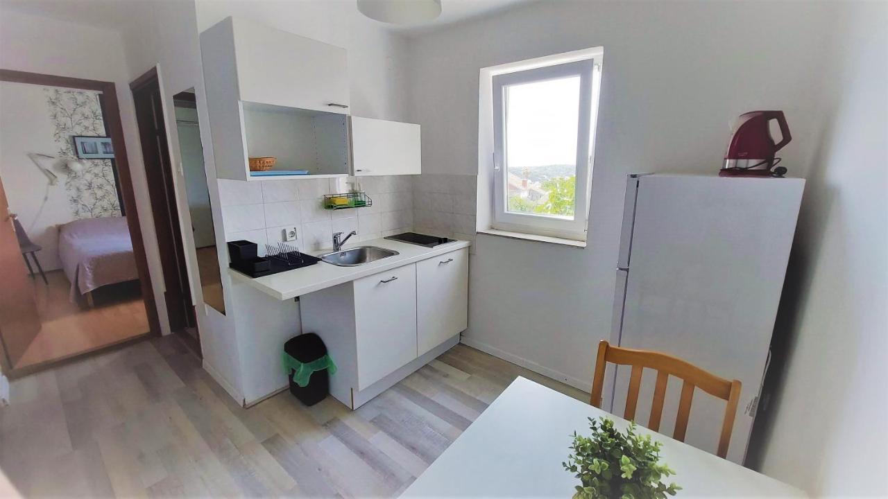 Casa Di Castello Apartment Mali Lošinj Екстериор снимка